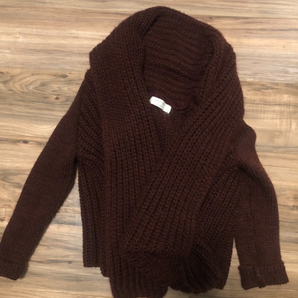 Zara Burgundy Cardigan - Picture 4 of 4